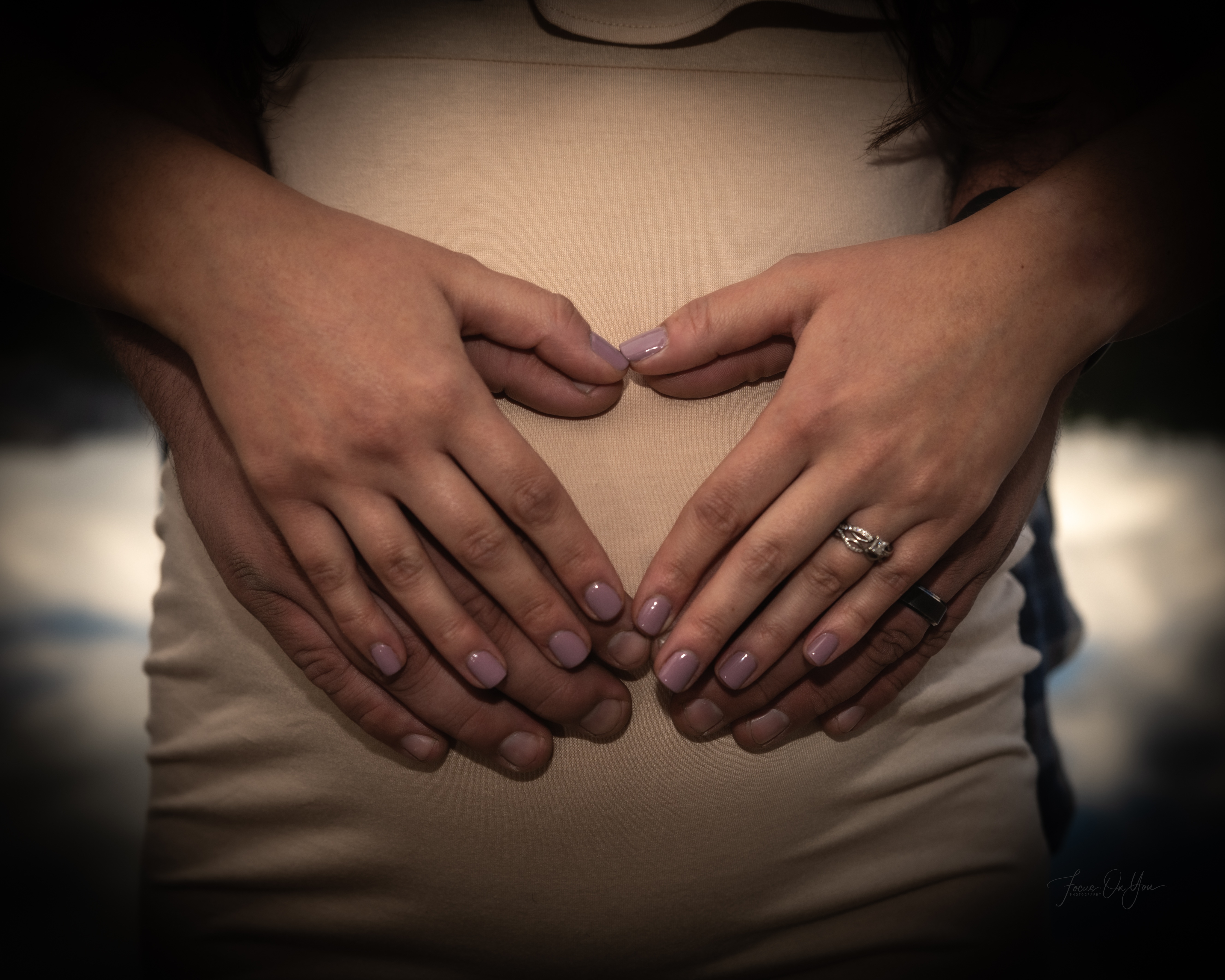 2-Hour Maternity Session